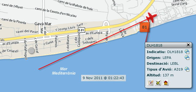 Avin aproximndose al aeropuerto de Barcelona-El Prat para aterrizar en la tercera pista, en configuracin este, sobrevolando dentro del horario nocturno y con un elevadsim impacto acstico (9 Noviembre 2011 - 01:22h)